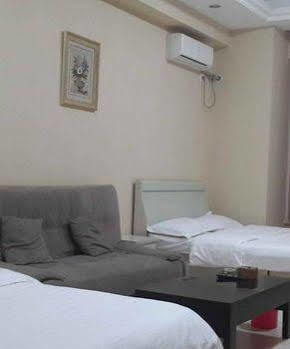 Shangfang Port View Hotel Apartment Talien Kültér fotó